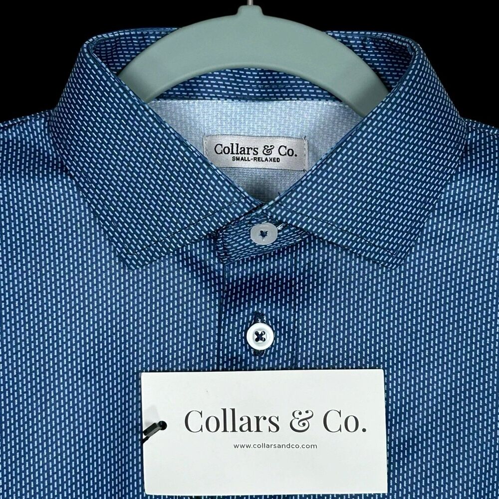 Collars & Co Polo Shirt Mens Small Blue Geo Relaxed Dress Collar Stretch NWT